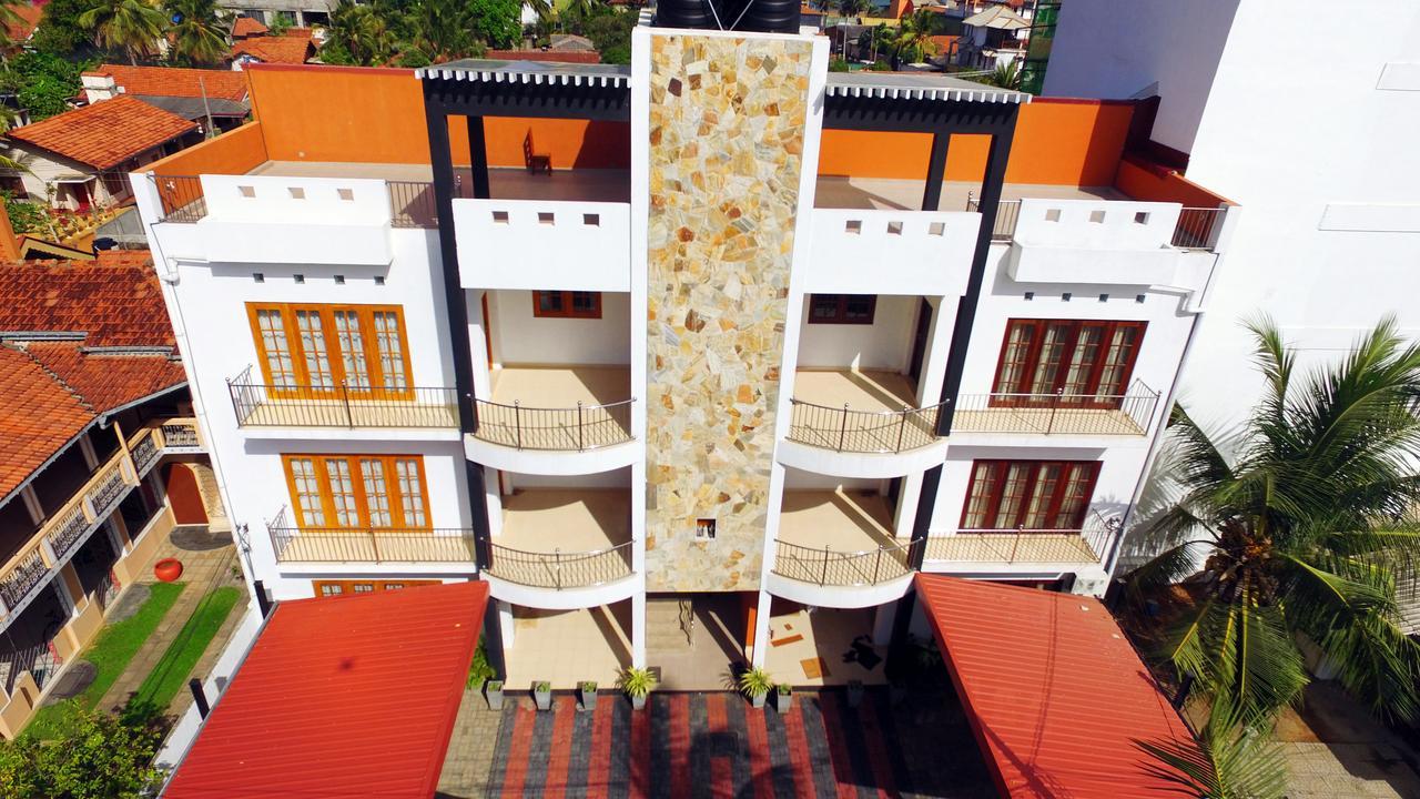 Hotel Indaura Ettukala Exterior foto